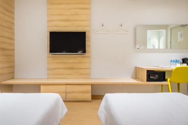 Summer View Hotel image 15