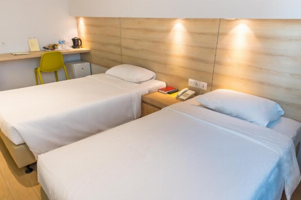 Summer View Hotel image 30